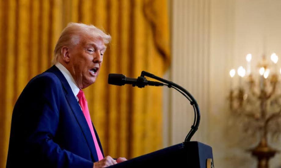 ترامب يرحب بوقف القصف المؤقت في غزة وتحركات أمريكية لصفقة الرهائن والسلام