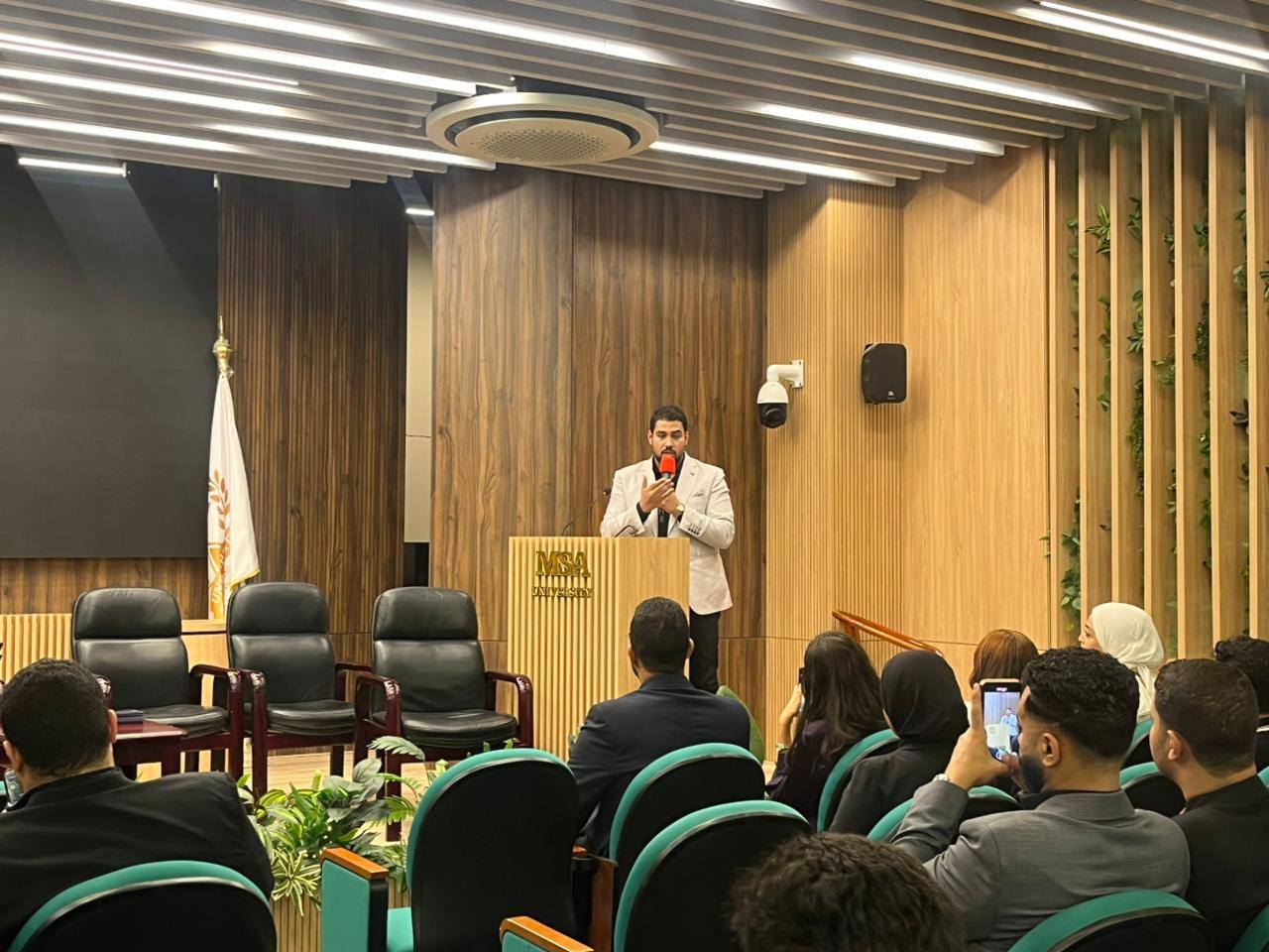 الاتحاد المصري للكيانات الشبابية يشارك في Discovery Day بجامعة MSA