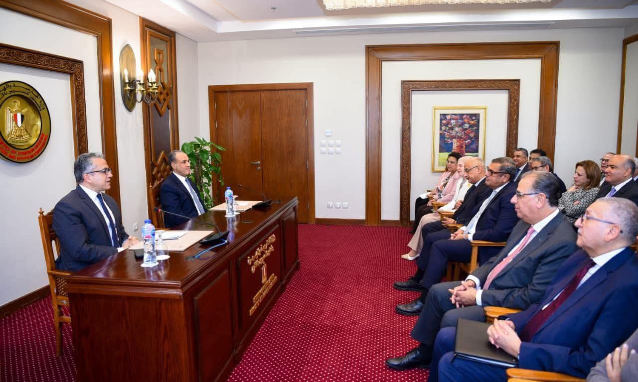 وزارة الخارجية تستقبل الدكتور خالد العناني في أول زيارة بعد انتخابه مديرًا عامًا لليونسكو 