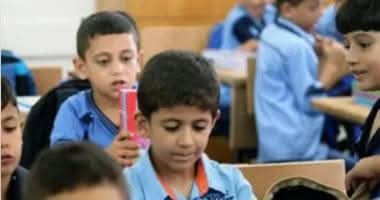 إعلان نتيجة الفصل الدراسى الأول لطلاب الابتدائية بالجيزة فى المدارس