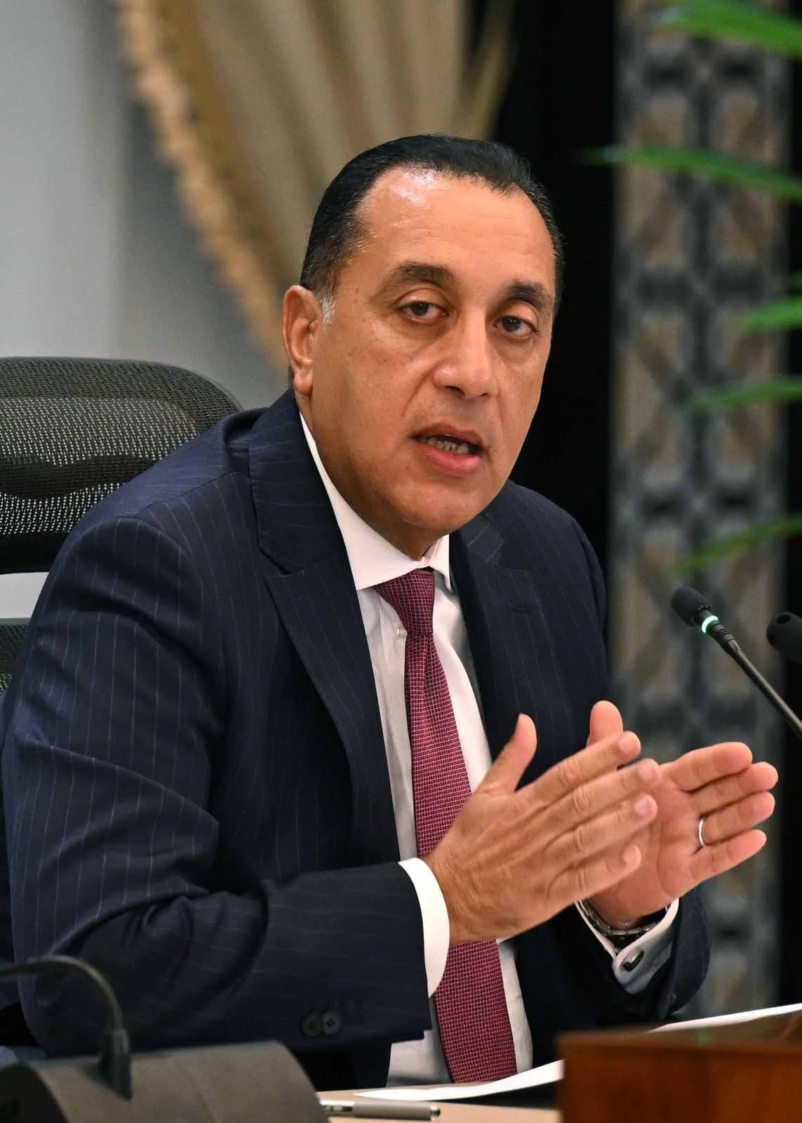 رئيس الوزراء يستعرض أنشطة وزارة الثقافة في تقرير شامل من الوزير أحمد فؤاد هنو