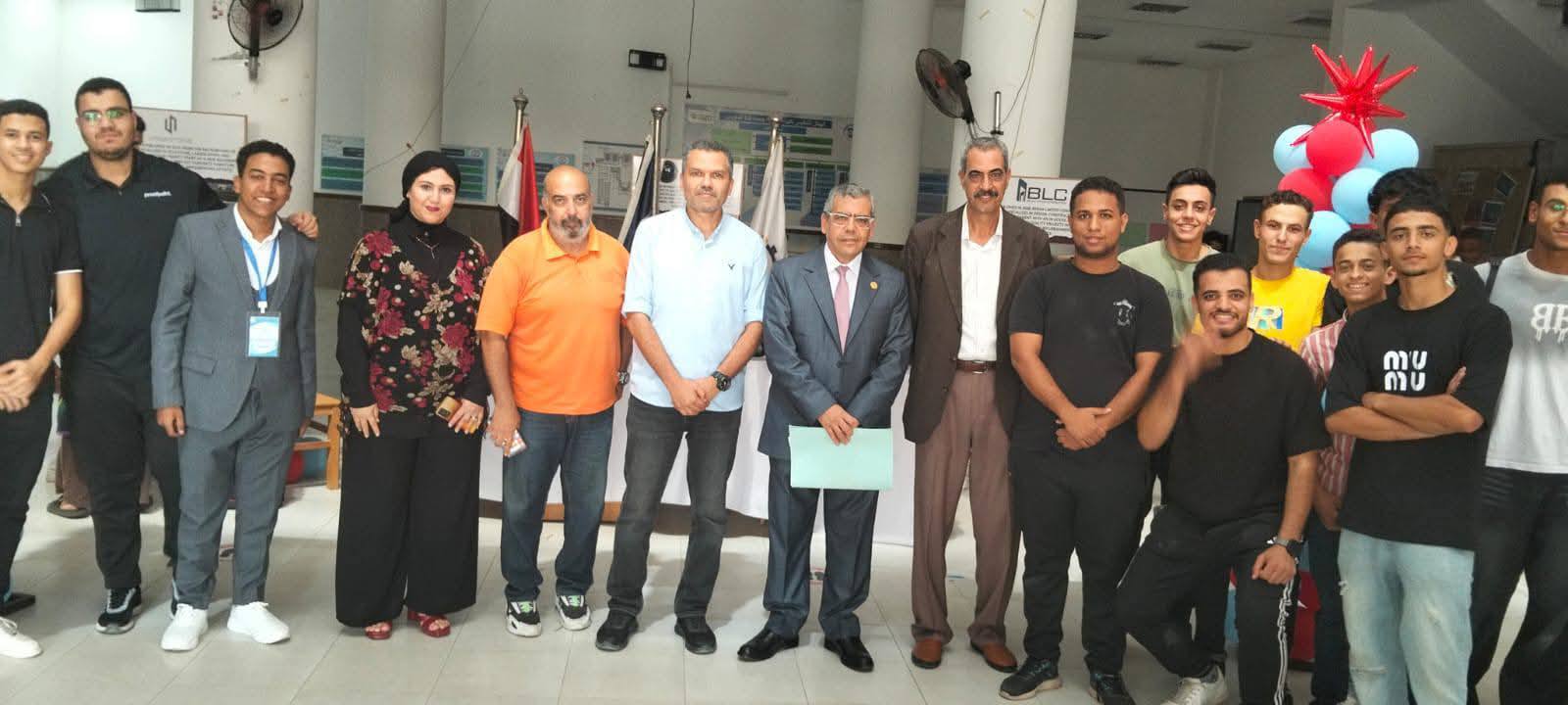 جولات بالكليات في الأسبوع الأول من الدراسة بجامعة قناة السويس