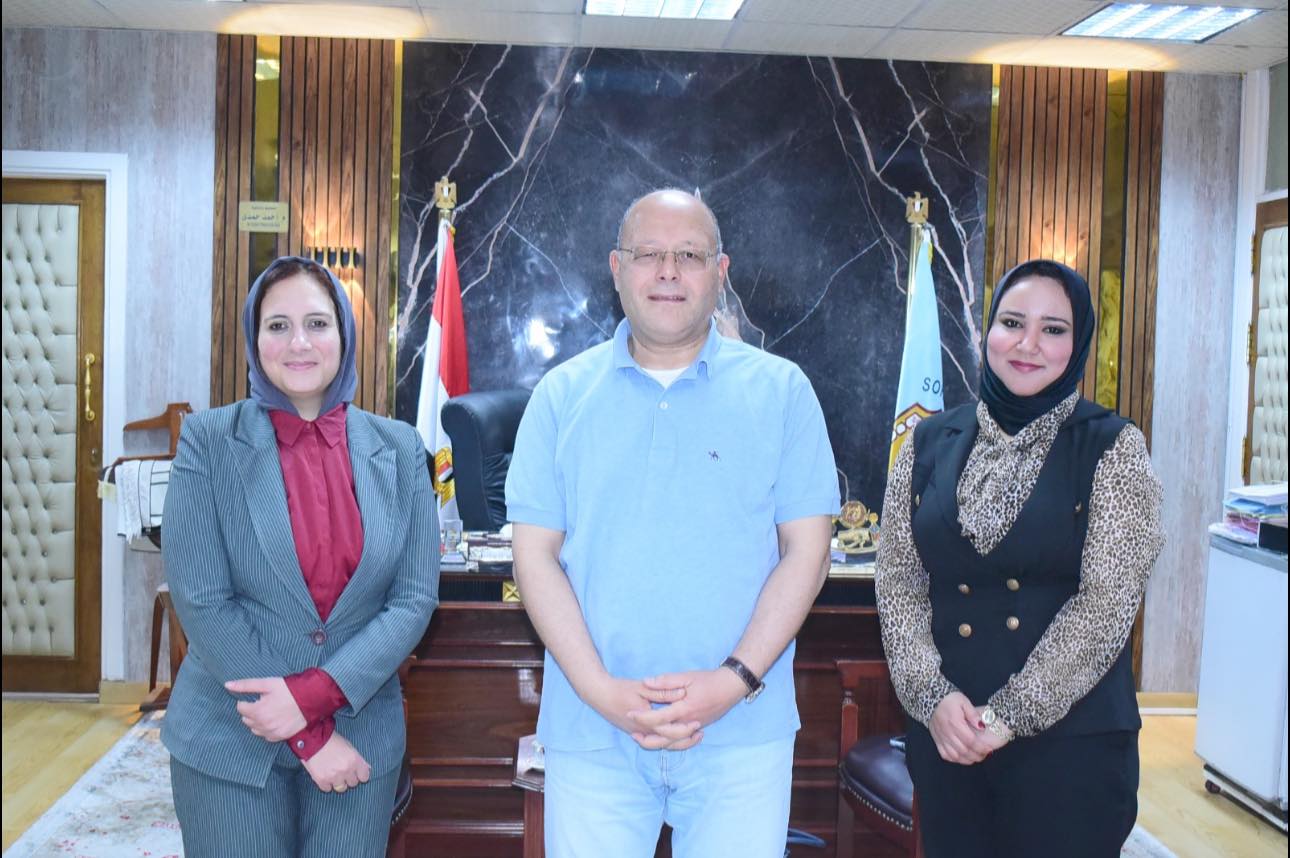 ورشة تدريبية تنظمها جامعة سوهاج لتعلم لغة الإشارة و مشكلات صعوبة التعلم بالتعاون مع المجلس القومي للأشخاص ذوي الإعاقة