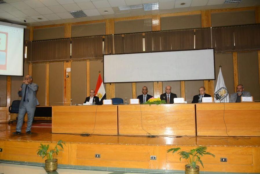 جامعة أسيوط تنظم ورشة عمل حول: 