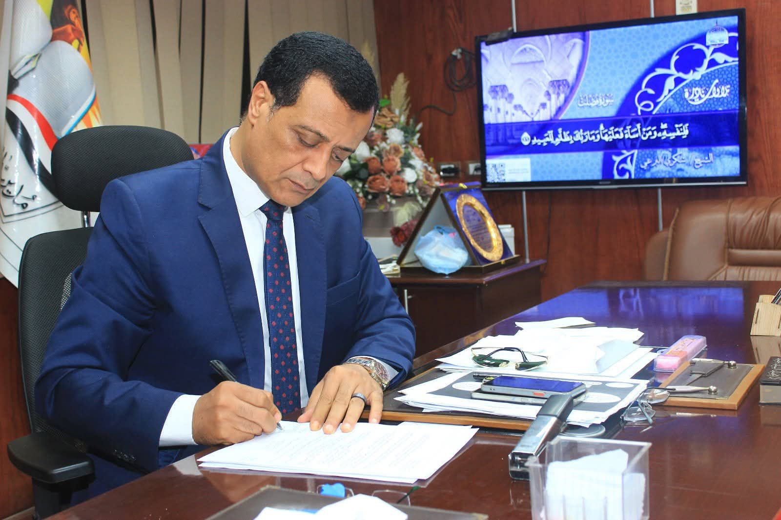 مدير تعليم سوهاج يحيل  مديرة مدرسة العجوبية الإعدادية المشتركة بالمنشاة  ولجنة الإشراف  للتحقيق