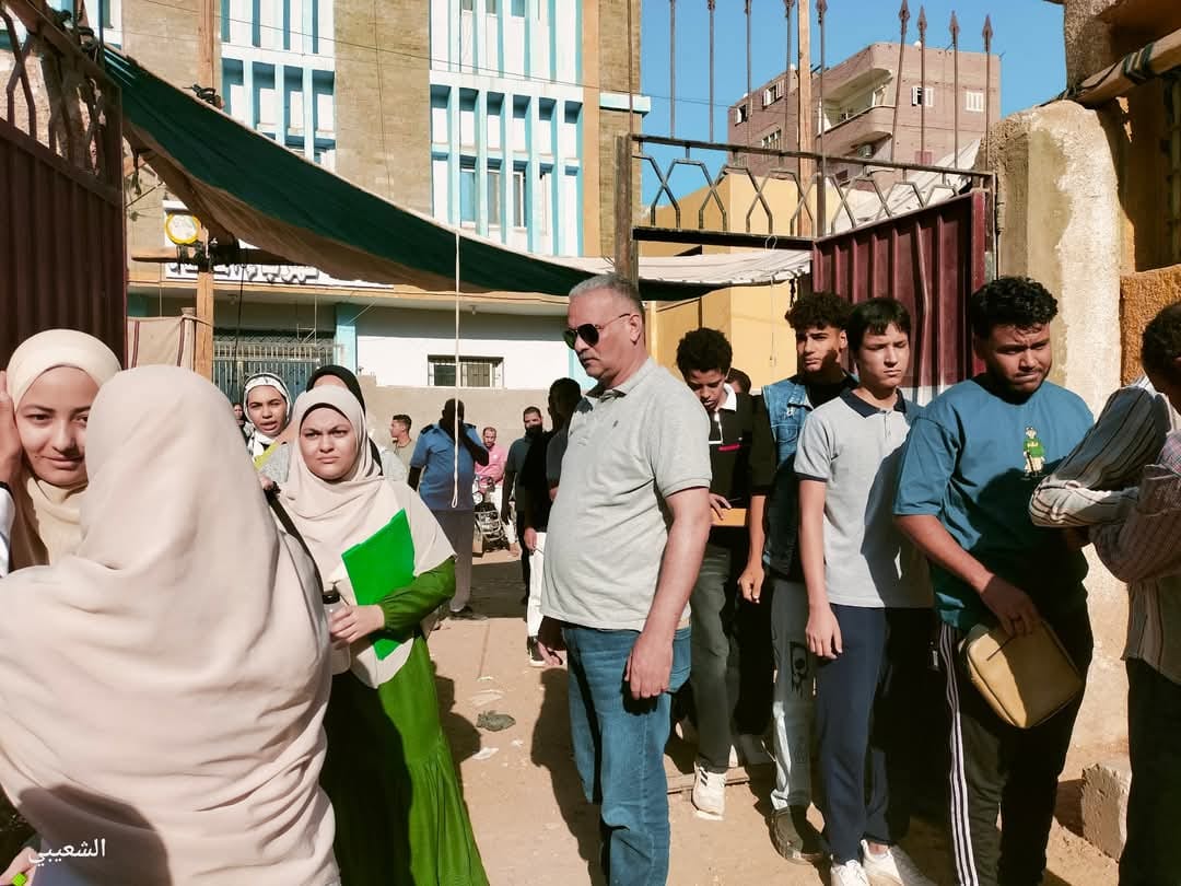 تمام يشدد على تأمين لجان الثانوية بالمنشاة وتطبيق التعليمات الوزارية
