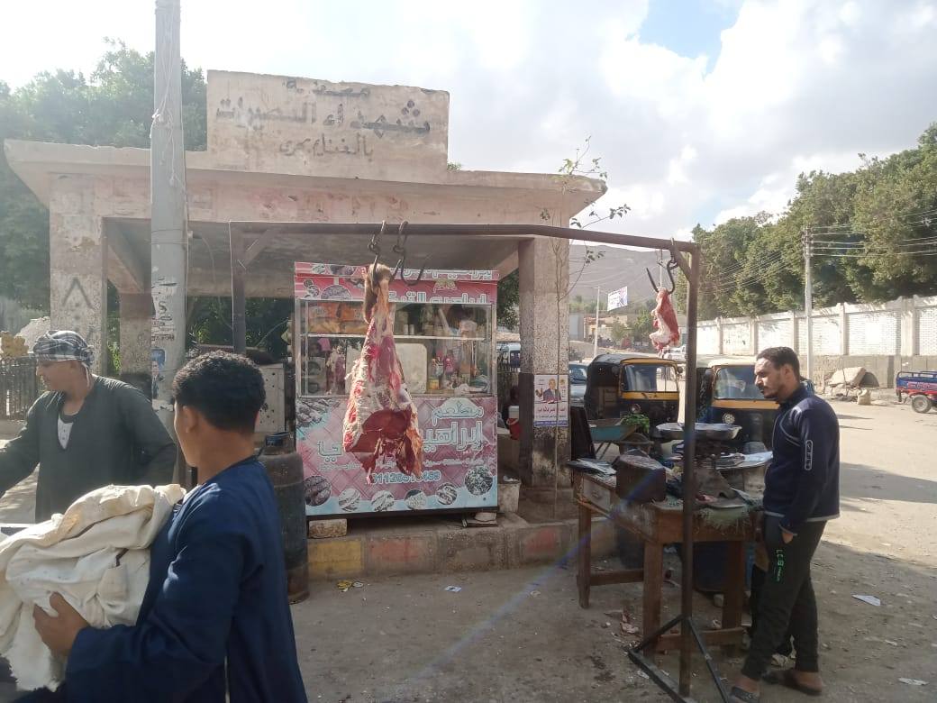 تحرير 398 محضر تمويني خلال 4 أيام بحملات مكثفة على المخابز والأسواق بأسيوط 