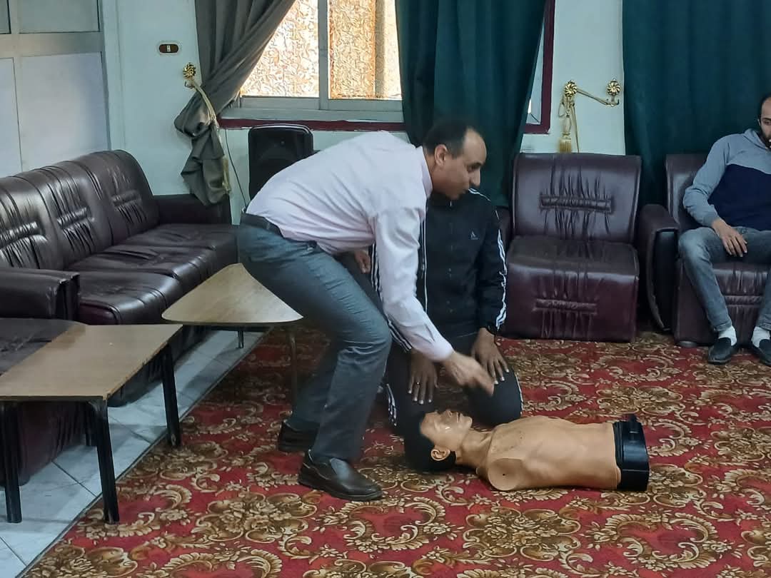 وكيل وزارة الصحة بالشرقية يقود أول دورة تدريبية للإسعافات الأولية