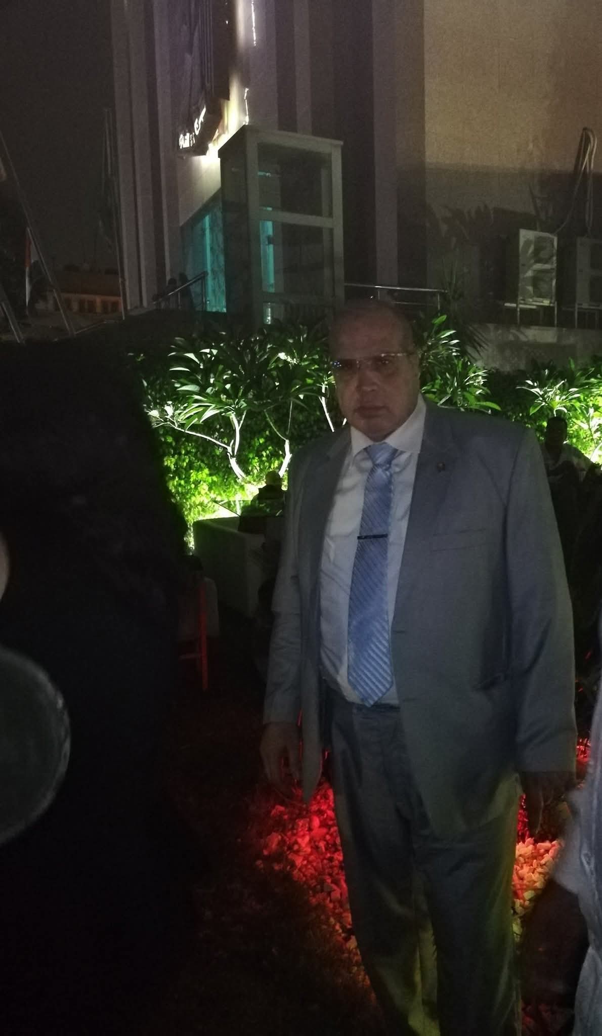 انتم البضاعة بقلم : درى موسى