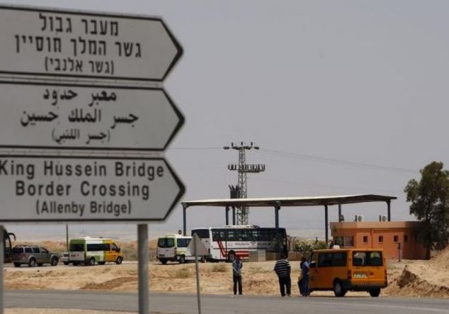 خارجية فلسطين تطالب بتدخل دولي عاجل لإعادة فتح معبر الكرامة فورا