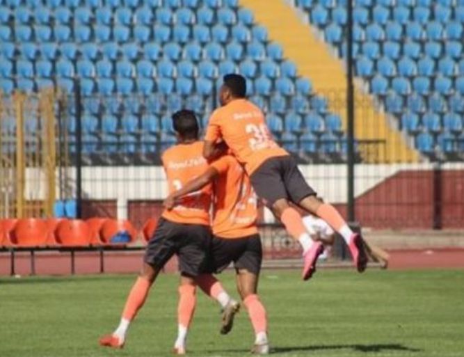 بعد قليل .. سيراميكا يواجه فاركو في الدوري المصري