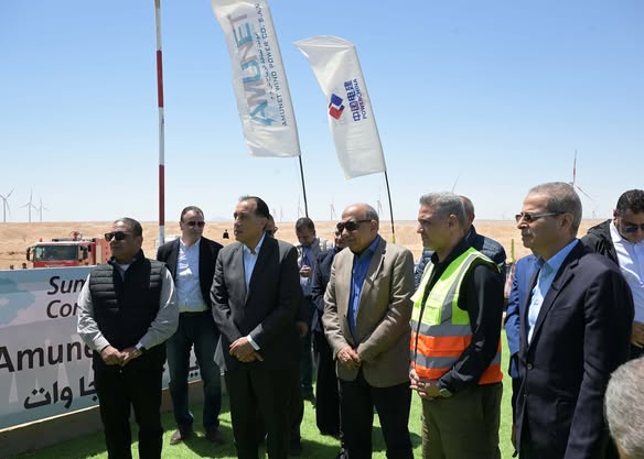 رئيس الوزراء يتفقد محطة 