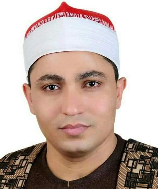 اعرف من هو الشيخ الحسيني الهش قارئ القران فى ليلة القدر