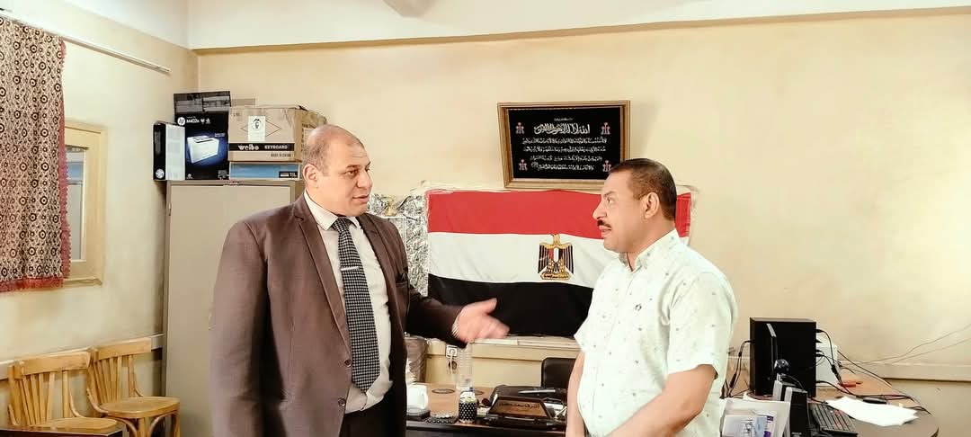 تعليم قنا :دورات لمحو أمية الحاسب لدى ٢٣٨ إداري 