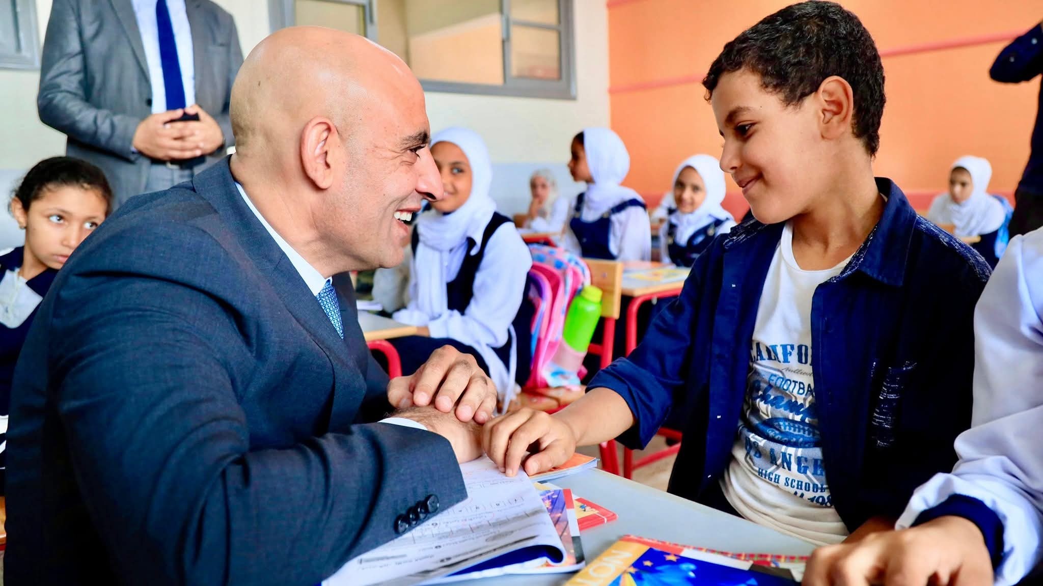 وزير التربية والتعليم ومحافظ الشرقية يفتتحان مدرسة فوزى السيد الدهشورى للتعليم الأساسى ببلبيس