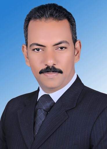 الخبر الفوري يهنئ الصحفي عمر صديق لتخرج ابنته من كلية العلاج الطبيعي 