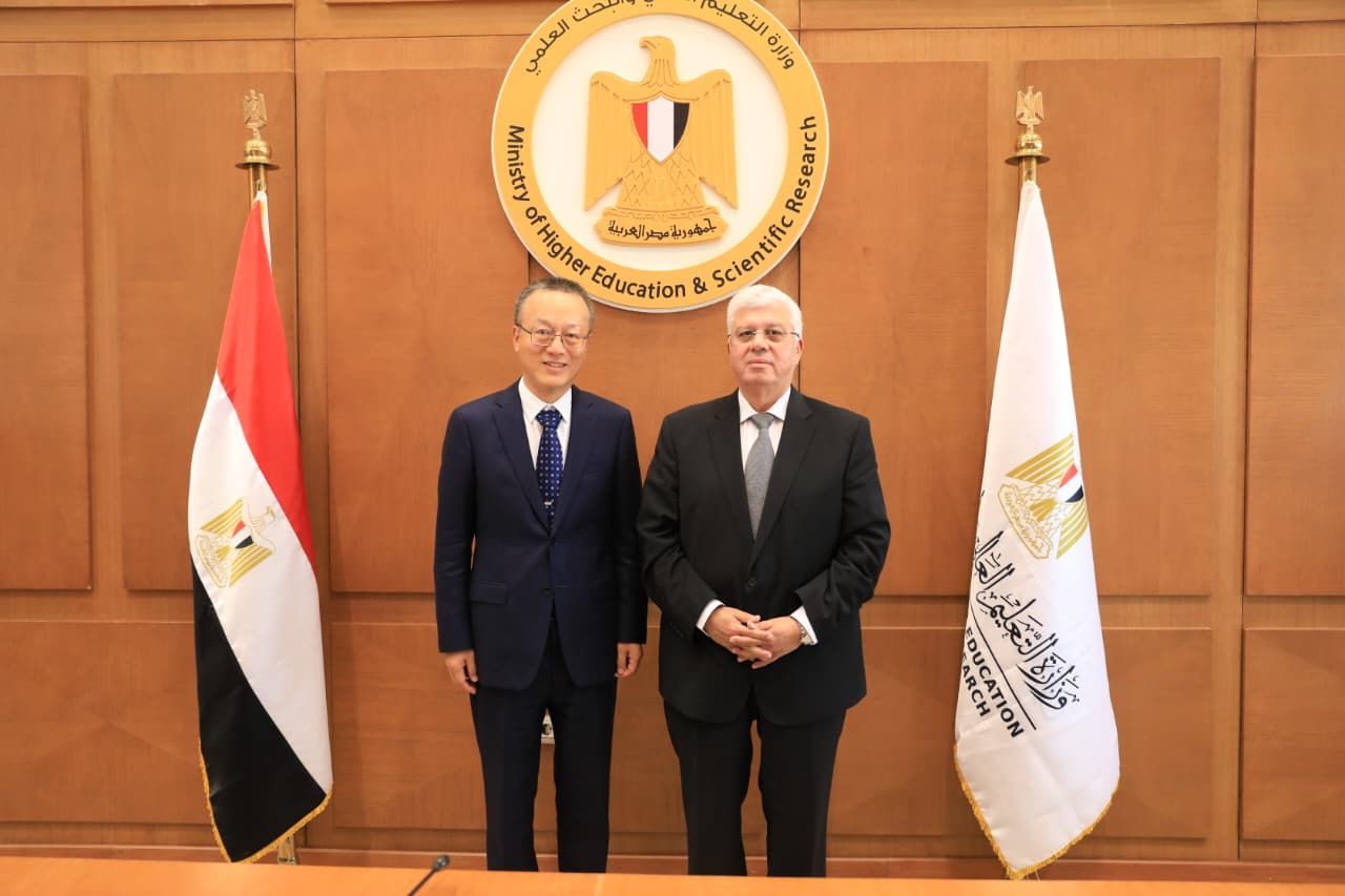 وزير التعليم العالي يشهد الدورة العاشرة لاجتماع اللجنة المصرية  الصينية المشتركة لدعم مجالات التعاون العلمي والتكنولوجي