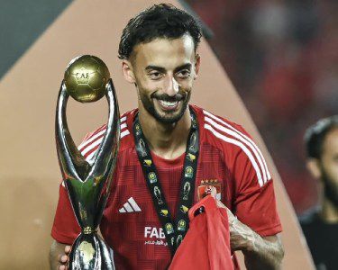 أحمد شوبير يعلن عن مستقبل ثنائي الأهلى عقب إنتهاء كأس العالم للأندية 