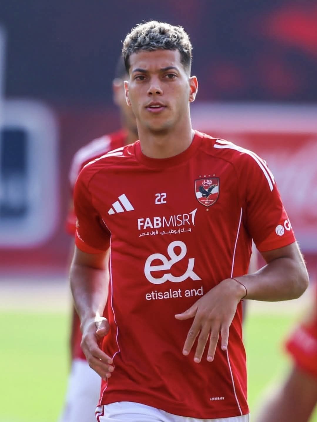 مروان عطية يعلن عودة 