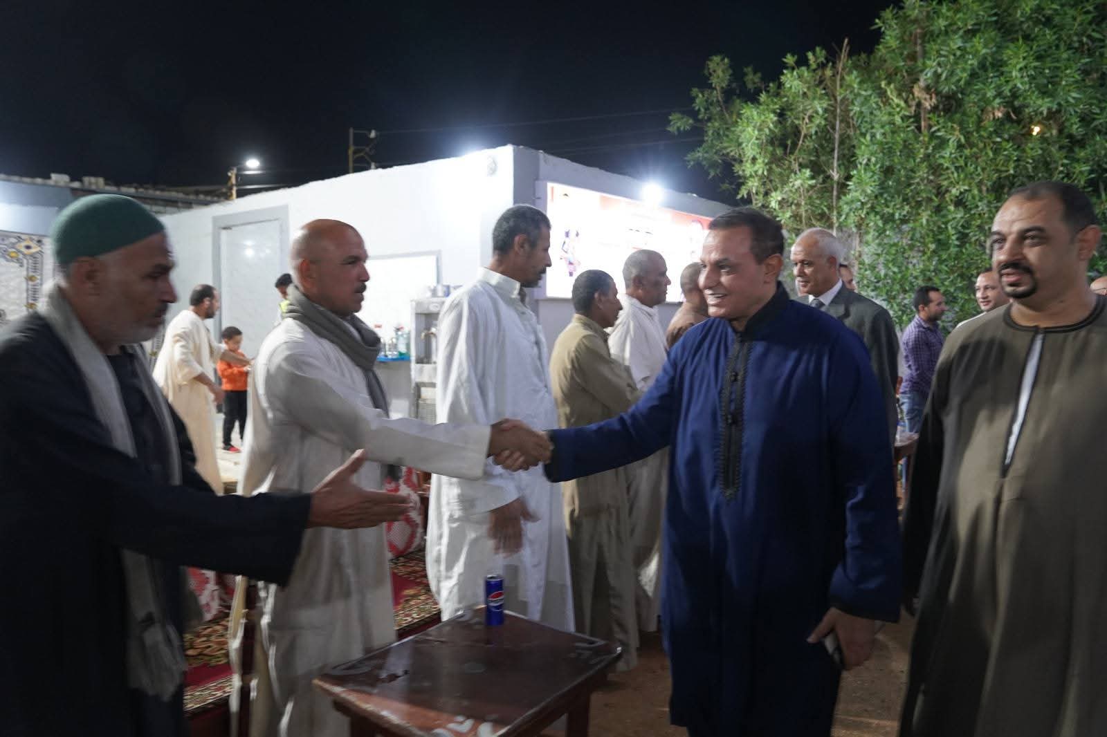 مرشح القائمة الوطنية الدكتور مختار همام مرسي يواصل جولاته الانتخابية بزيارة قرية الصوامعه شرق ومقر مرشح القائمة الاستاذ محمد عبده