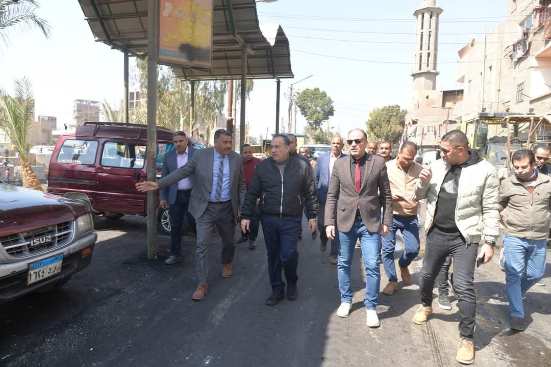 محافظ أسيوط يتفقد أعمال رصف بعض الشوارع وتوسعة الكورنيش ورفع كفاءة مدخل البداري ضمن خطة التطوير الشاملة بتكلفة 93 مليون جنيه