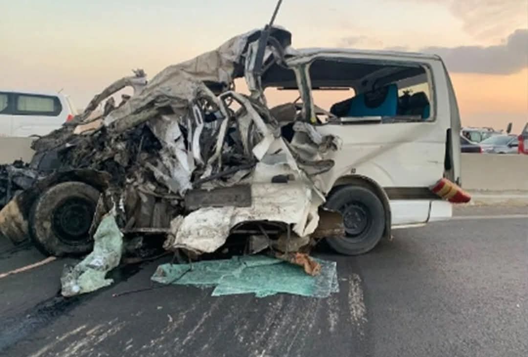 9 حالات وفاة وإصابة 11 فى حادث تصادم بين سيارتي ميكروباص على الطريق الإقليمى بالمنوفية