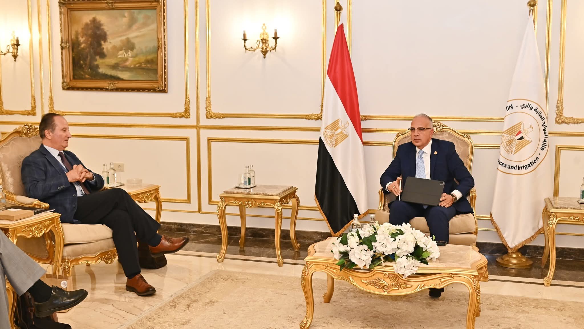 الدكتور سويلم يلتقى رئيس معهد قبرص 