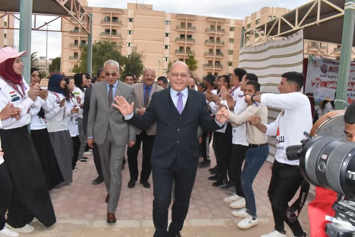 النعماني يشارك ٢٠٠ طالب وطالبة بالمهرجان الكشفي والإرشادي الثامن لجوالي وجوالات الكليات