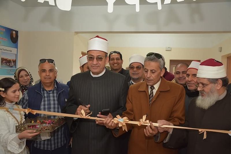 المنطقة الأزهرية في الغربية تفتتح معرض نادي اللغة الإنجليزية