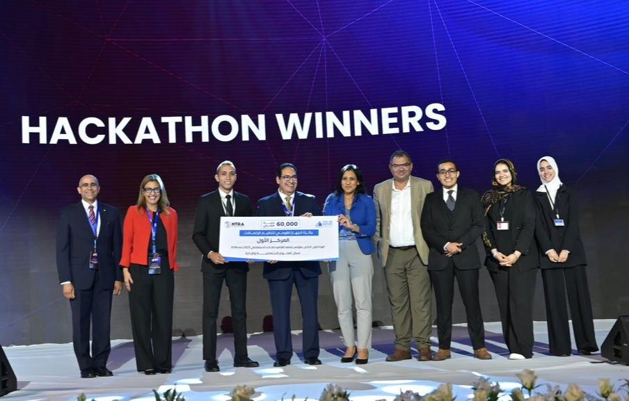 جامعة القاهرة تعلن النتائج النهائية للفائزين في مسابقة هاكاثون من أجل التنمية المستدامة و440 ألف جنيه للمراكز الأولى والثانية