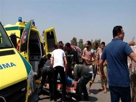 مصرع شخص وإصابة 13 آخرين فى حادث تصادم بالشرقية