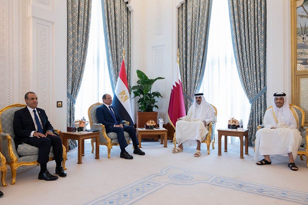 الرئيس السيسي وأمير قطر يبحثان تطورات الأوضاع في قطاع غزة والأراضي الفلسطينية المحتلة