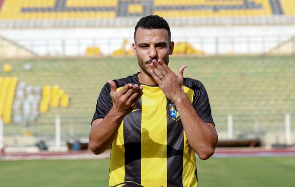 المقاولون العرب يعلن ضم شكري نجيب