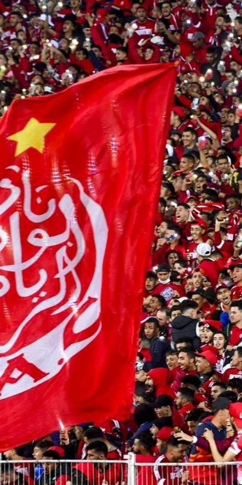 تتشبت جماهير ناديى الوداد والرجاء لكرة القدم بقرار مقاطعة مباراة الديربي بين الغريمين التقليديين فى المغرب