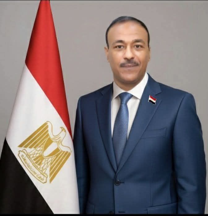 يَا مصرُ.. مجدُكِ في العُلا قصيدة أ.د عصمت رضوان وكيل كلية اللغة العربية جامعة الأزهر بجرجا