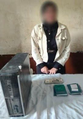 ضبط القائمين على إدارة شركات لإلحاق العمالة بالخارج بدون ترخيص ببني سويف