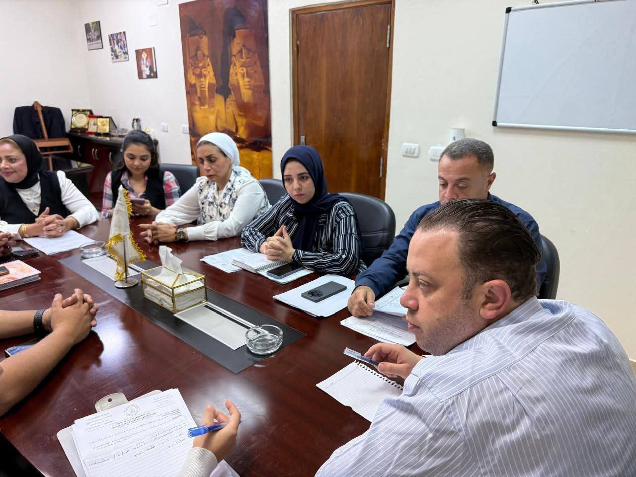 رئيس إقليم القناة يتابع الإدارات الفنية بجنوب سيناء: تنسيق وتكامل لرفع كفاءة الخدمات الصحية