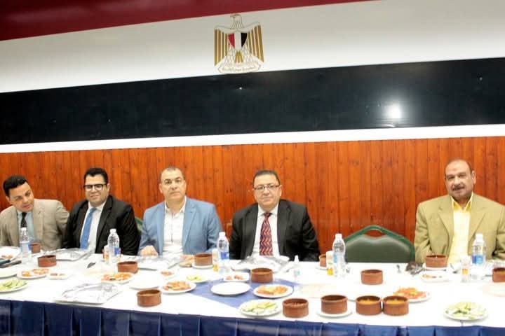 كلية الحقوق بجامعة أسيوط تنظم حفل الإفطار الجماعي الثاني في أجواء من الألفة والانتماء 