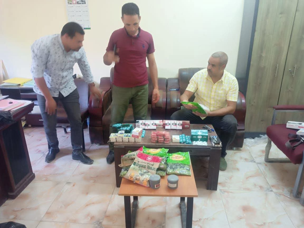 محافظ أسيوط: ضبط سلع غذائية منتهية الصلاحية وتحرير ٢٧٥ محضرًا تموينيًا في حملات مكثفة على الأسواق والمخابز  