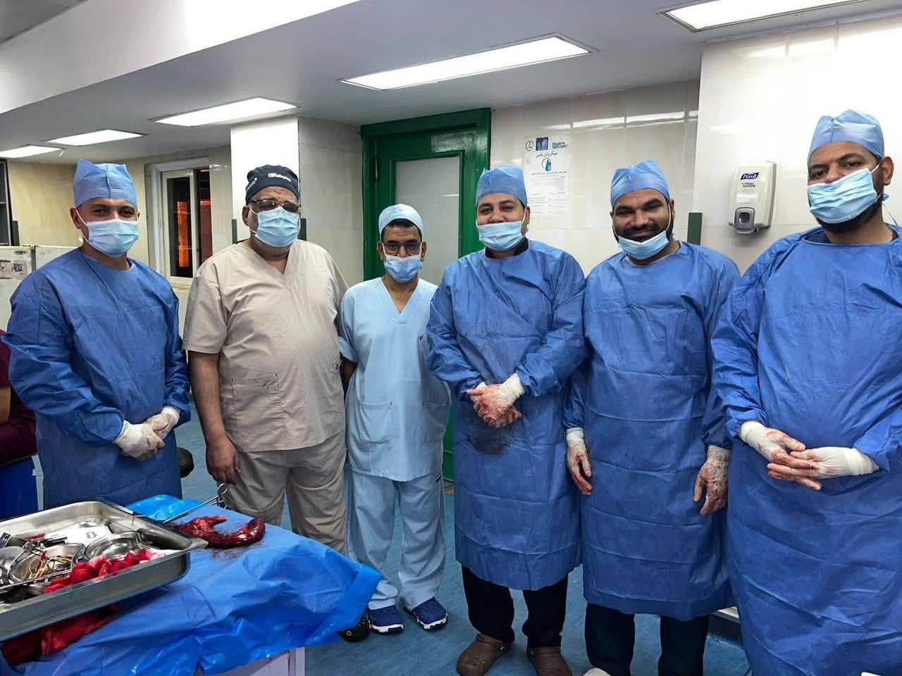 سوهاج الجامعي ينجح فى اجراء  عملية  اصعب وادق العمليات الجراحية على مستوى العالم
