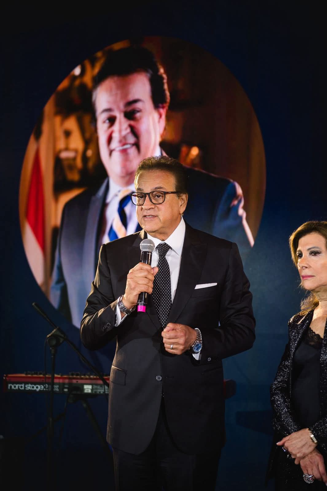 تكريم الدكتور خالد عبدالغفار بجائزة القيادة من المجلس الأوروبي للشركات الإفريقية والشرق أوسطية 