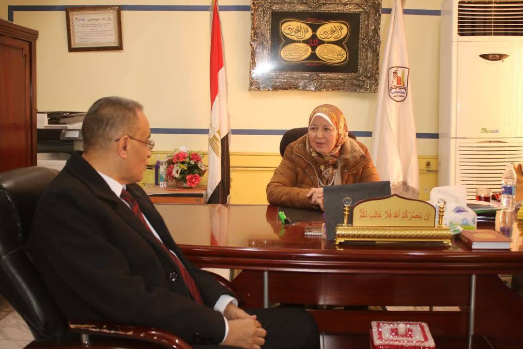 وكيل وزارة تعليم بني سويف تستقبل وكيل المديرية الجديد 
