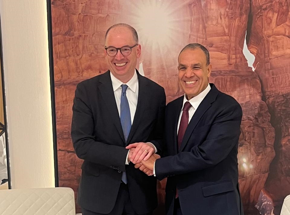 عبدالعاطي يحذر وزارة التعاون الاقتصادي والإنمائي الألمانى من خطورة الأوضاع الإنسانية في غزة