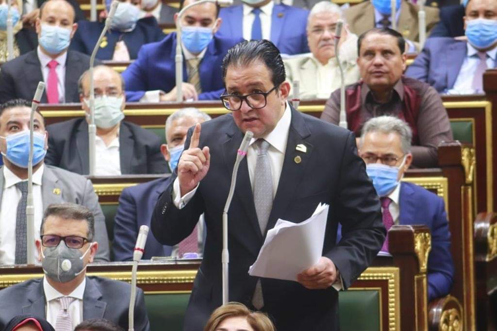 علاء عابد : ناعيا الفنان سمير غانم لقد فقدت القوي الناعمة رمزا من رموزها ... سفيرا للفن الراقي والهادف