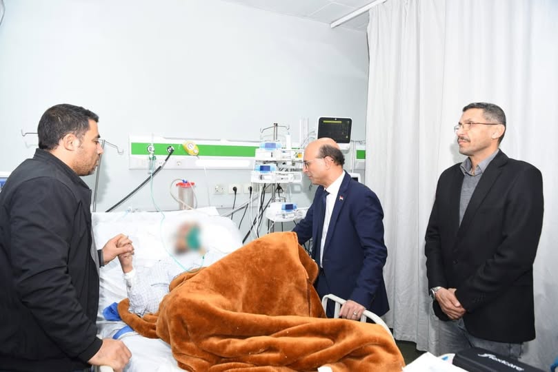 المنشاوي يزور طالب جامعة أسيوط الأهلية في مستشفى الإصابات الجامعي للاطمئنان علي حالته الصحية 