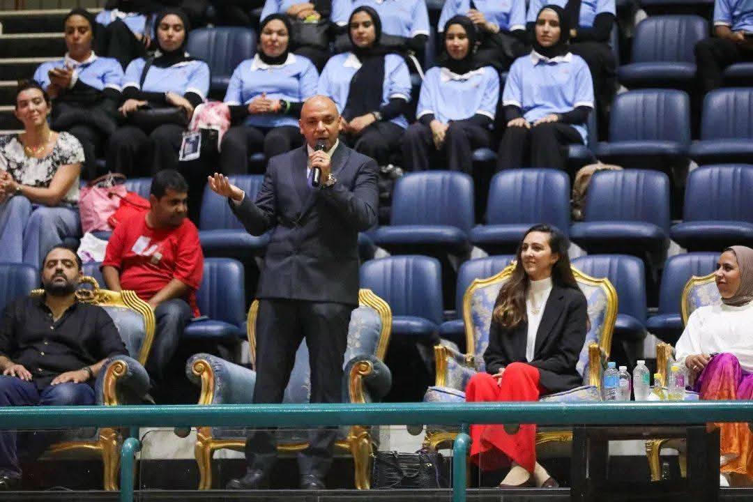 افتتاح بطولة مصر الدولية الأولى لناشئي الريشة الطائرة بمشاركة 11 دولة