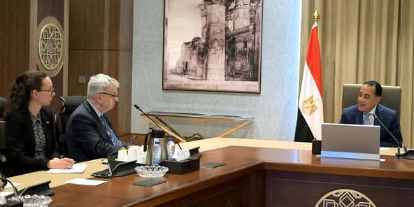 رئيس الوزراء يستقبل السفير الألماني بالقاهرة