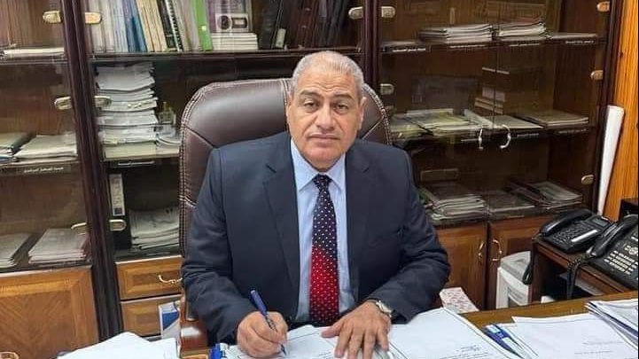 رئيس شركة توزيع كهرباء شمال القاهرة يعقد اجتماعاً موسعاً للتشديد على تفعيل حملات الضبطية القضائية للقضاء على الفقد الكهربى