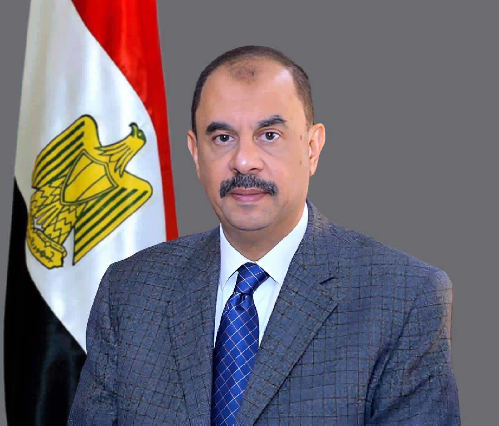 محافظ سوهاج يهنئ نواب المحافظة الفائزين في انتخابات مجلس الشيوخ ويشيد بعطاء النواب السابقين