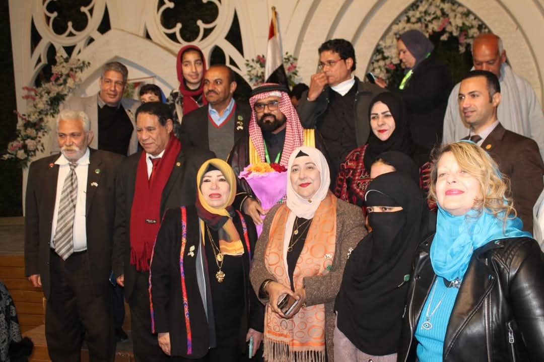 لقاء صالون فارس الشعراء العرب يواصل النجاح بمصر